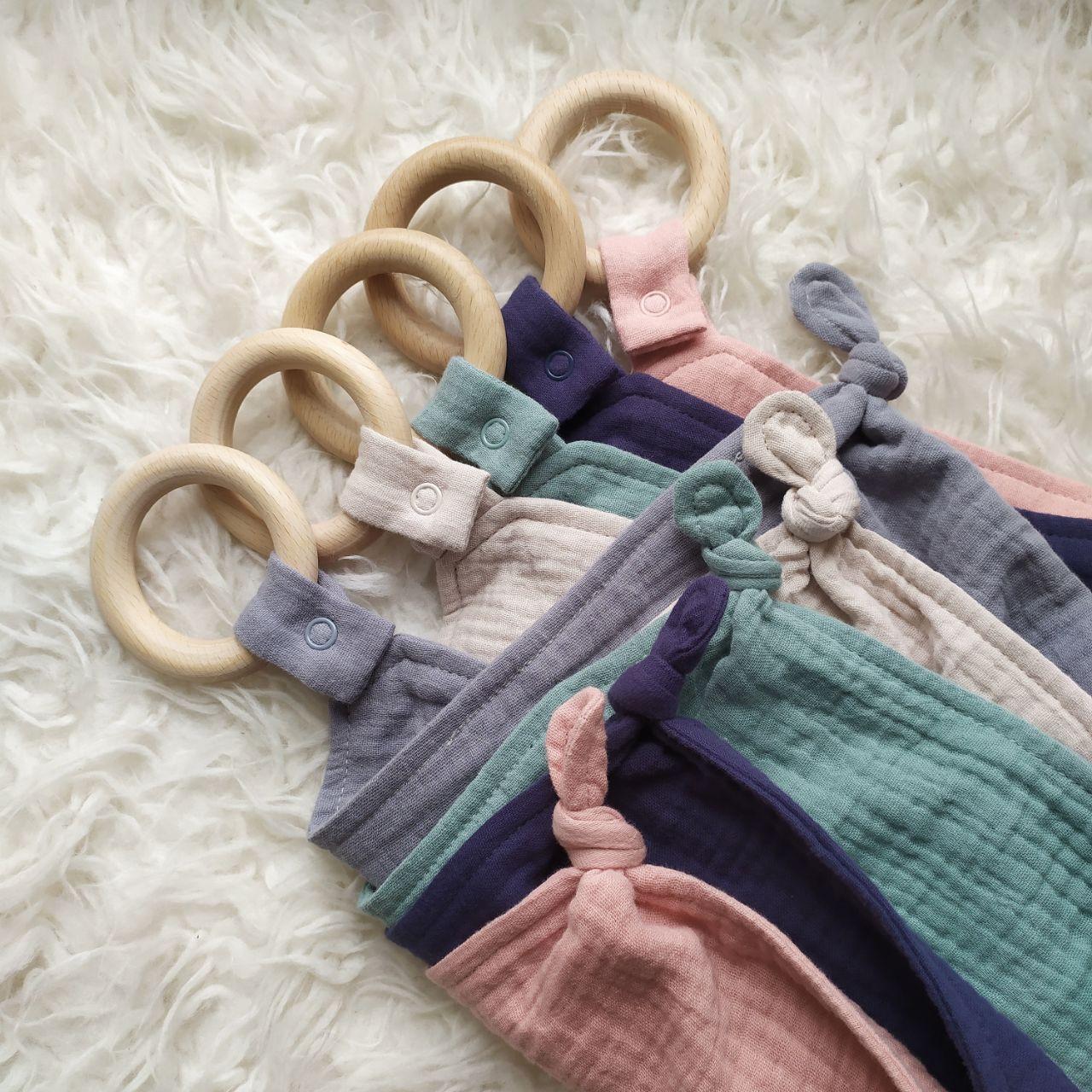 Деревянный эко прорезыватель для зубов Baby Lounge и хлопковое полотенце Серый - фото 6 Деревянный эко прорезыватель для зубов Baby Lounge и хлопковое полотенце Серый - фото 6