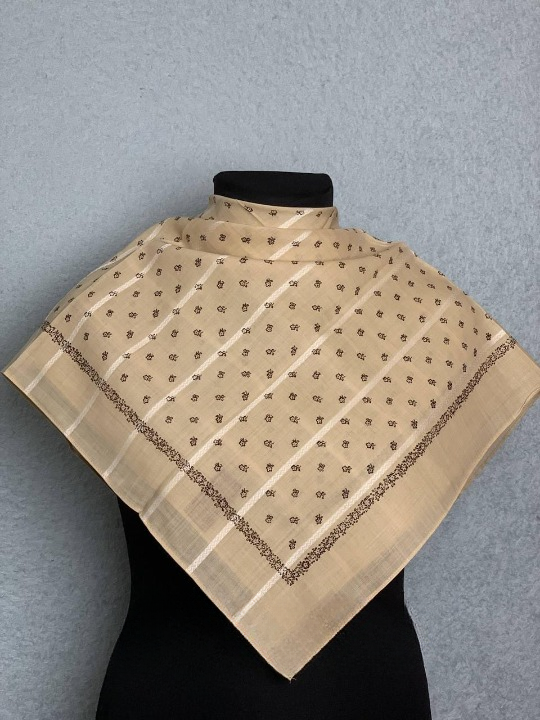 Платок шерстяной Мелкие цветы Кремовый (29439603)