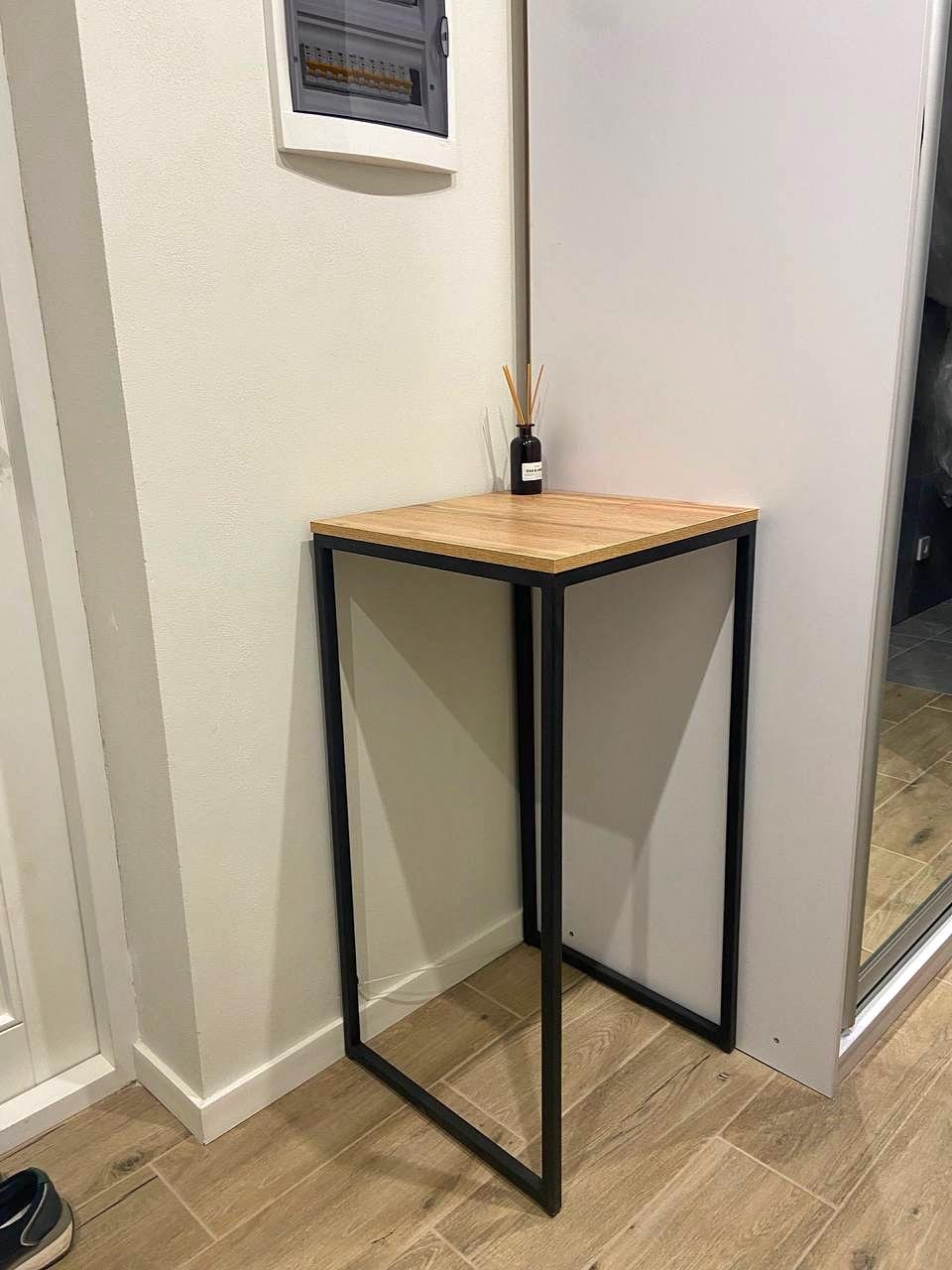 Консольний столик з металу та ЛДСП К06-LM 900х450х450 мм Консольний столик з металу та ЛДСП К06-LM 900х450х450 мм