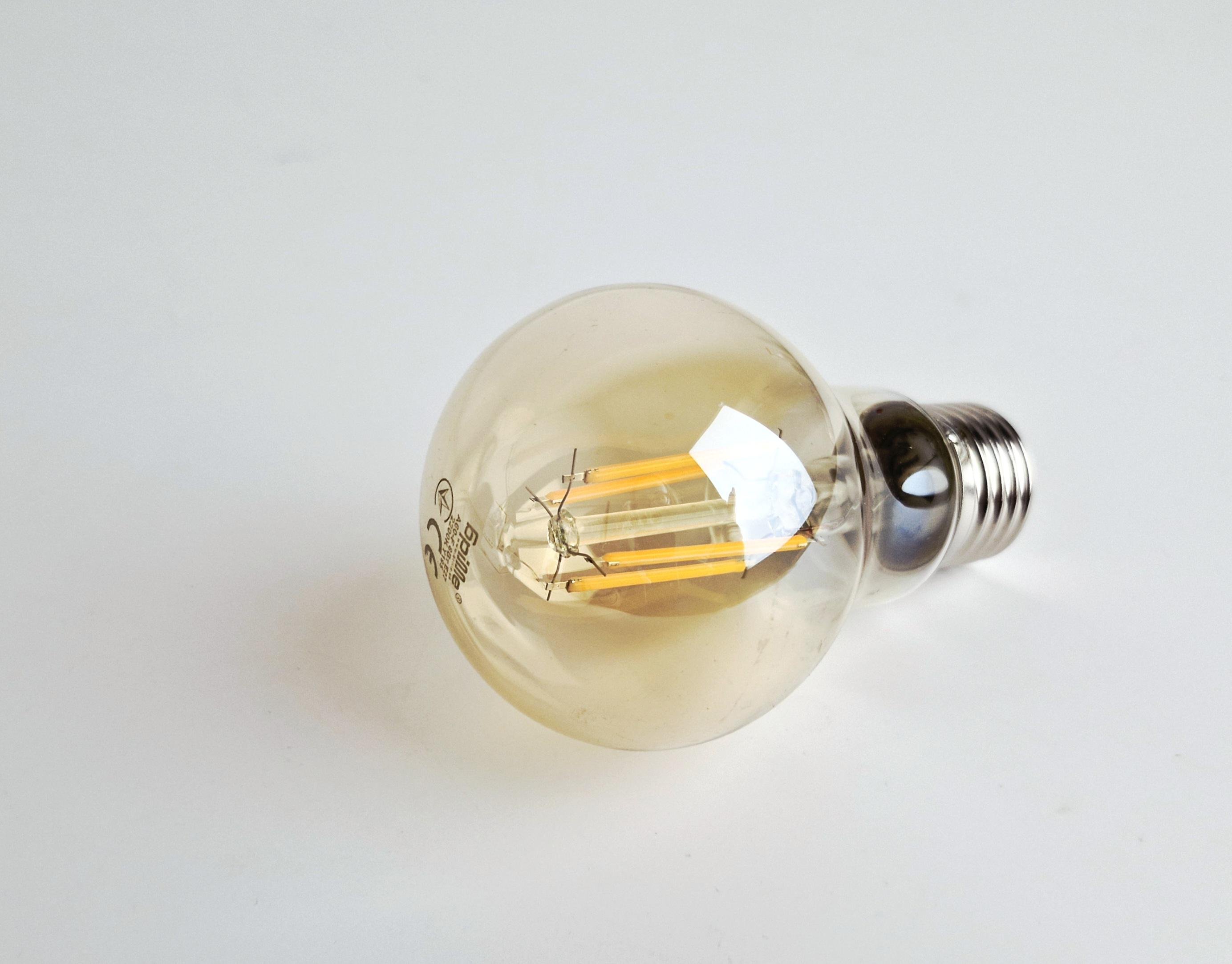 Лампа світлодіодна 8W E27 WW A-60 COG (29434012)