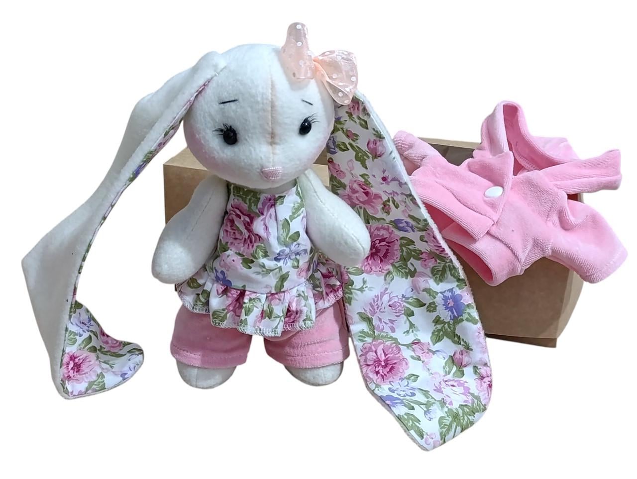 Мягкая игрушка Зайка девочка с цветочками 27см Розовый/Красный/Синий (2618171719)