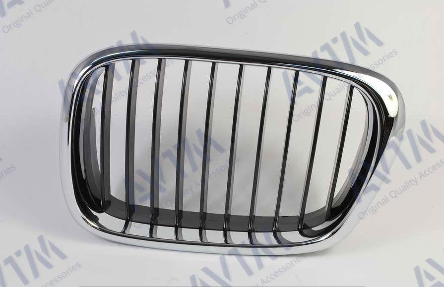 Решітка радіатора AVTM BMW 5 (e39) 2000-2003 права хром,ребра черн. без емблеми 1800659904