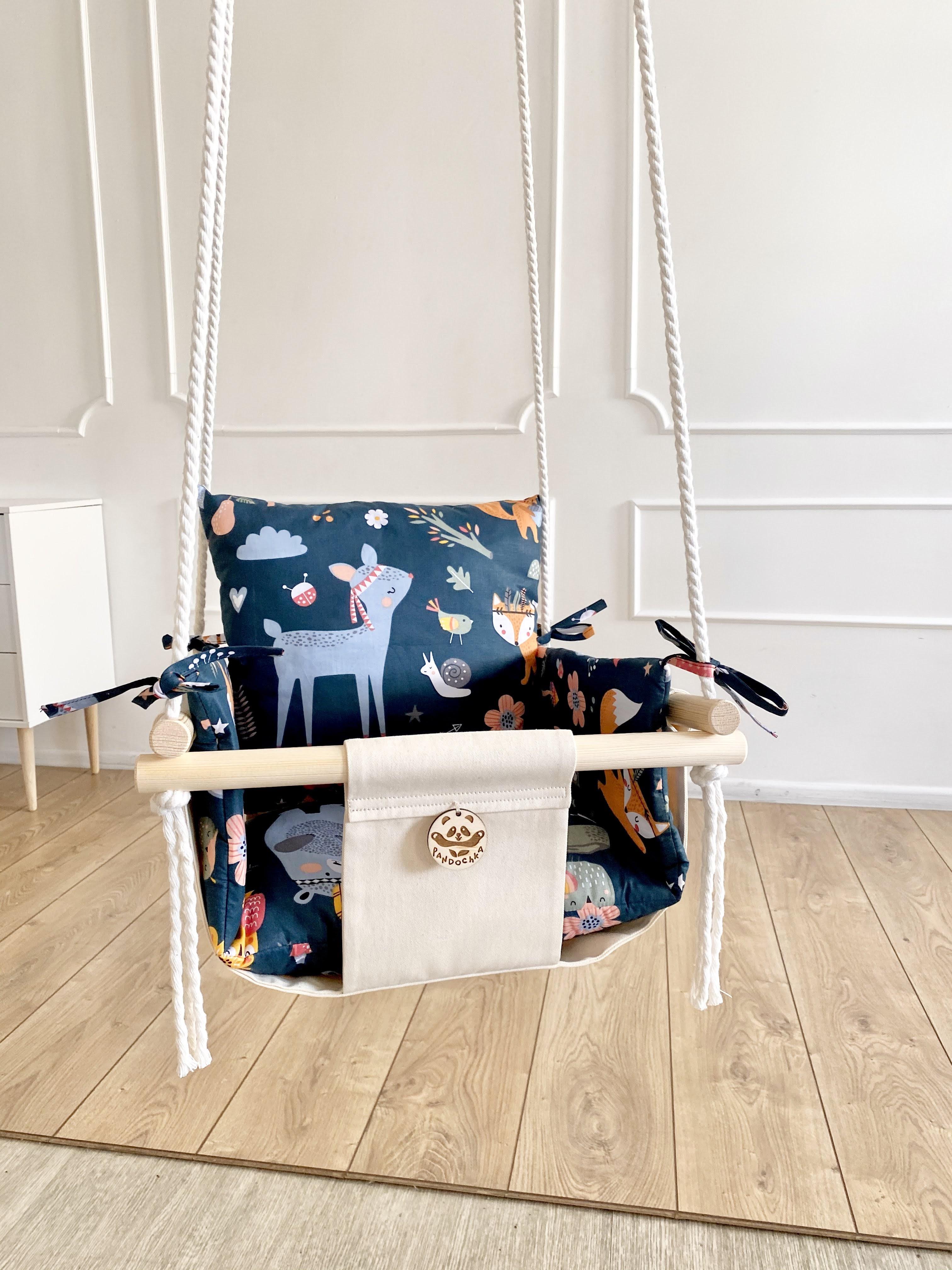 Тканинна дитяча гойдалка 40х40 см Лісові звірята (10850386-De) - фото 5 Тканинна дитяча гойдалка 40х40 см Лісові звірята (10850386-De) - фото 5