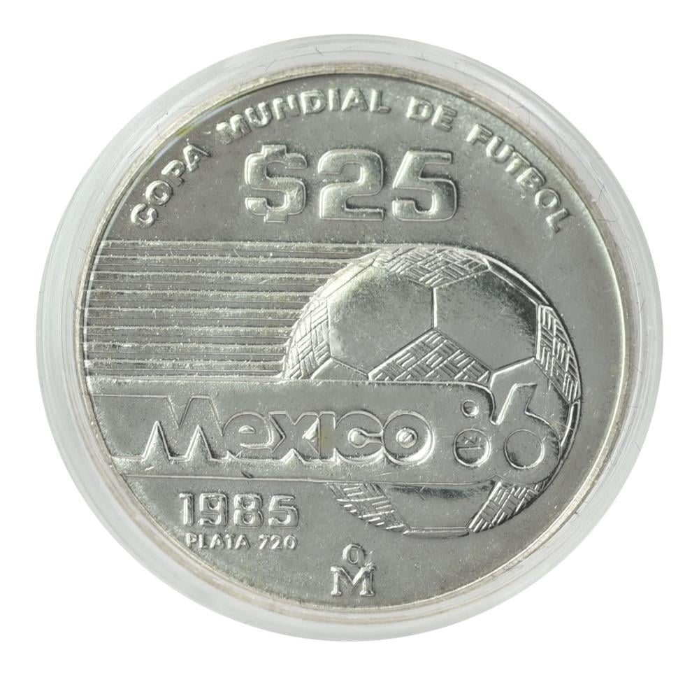 Коллекционная монета Мексика 25 песо 1985 серебро UNC Чемпионат мира по футболу в Мексике 1986 года Надпись на мяче (М22158)