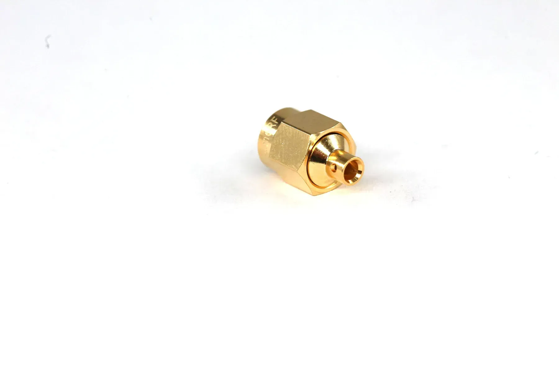 Разъем SMA-male plug прямой под пайку для кабеля RG405 Золотой (3.01.289)