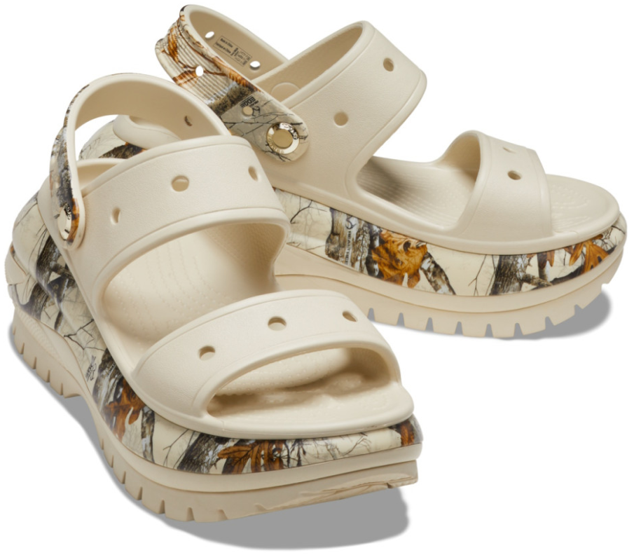 Сандалії жіночі Crocs Classic Mega Crush Realtree Sandal р. 42-43 Бежевий (24578)