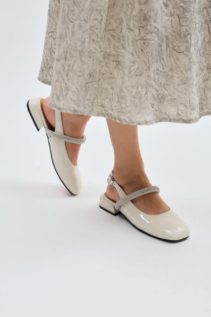 Босоножки женские LONZA р. 38 Белый (198983) Босоножки женские LONZA р. 38 Белый (198983)