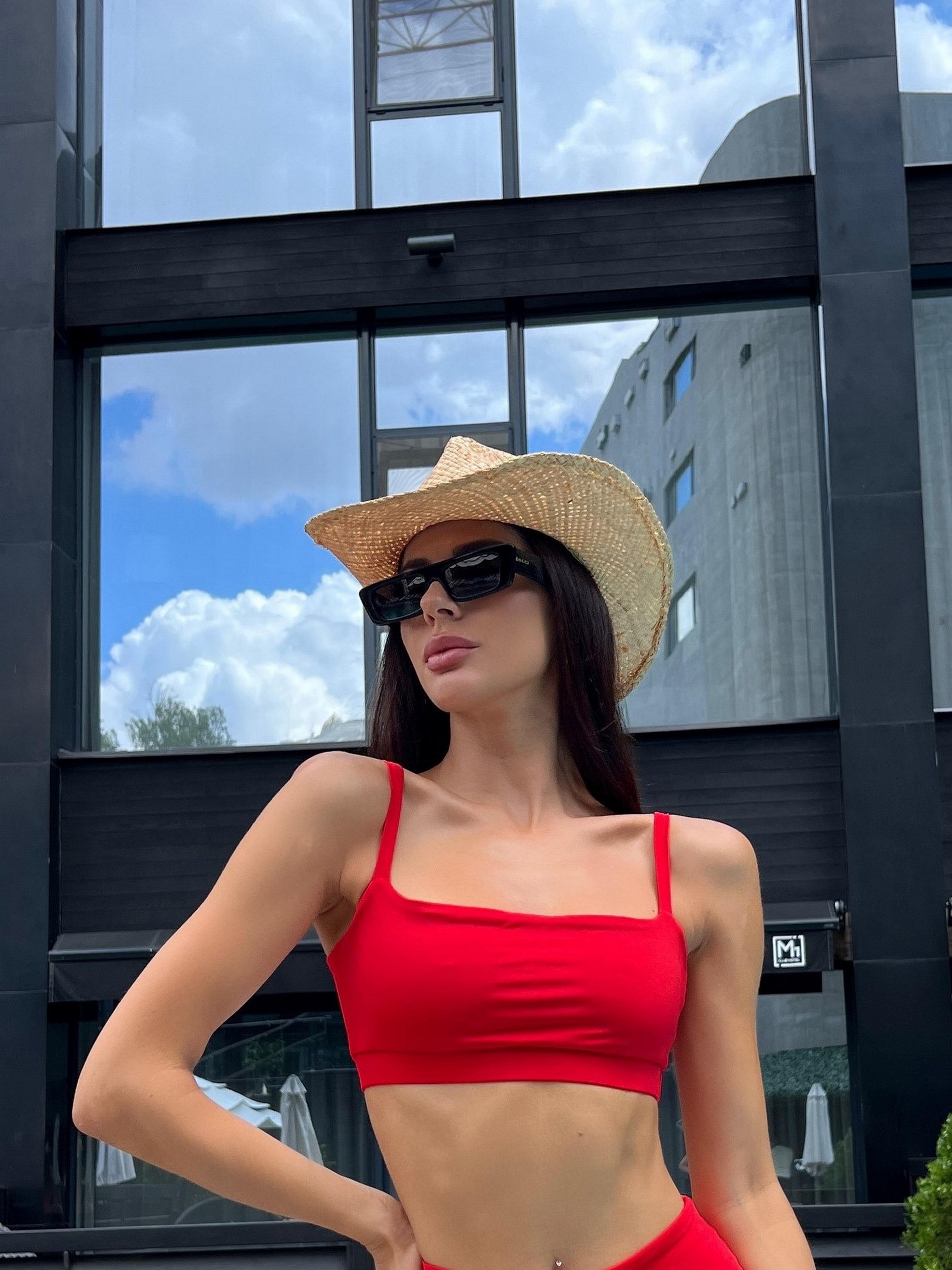 Топ женский Nova Vega S Красный (3001-00201)