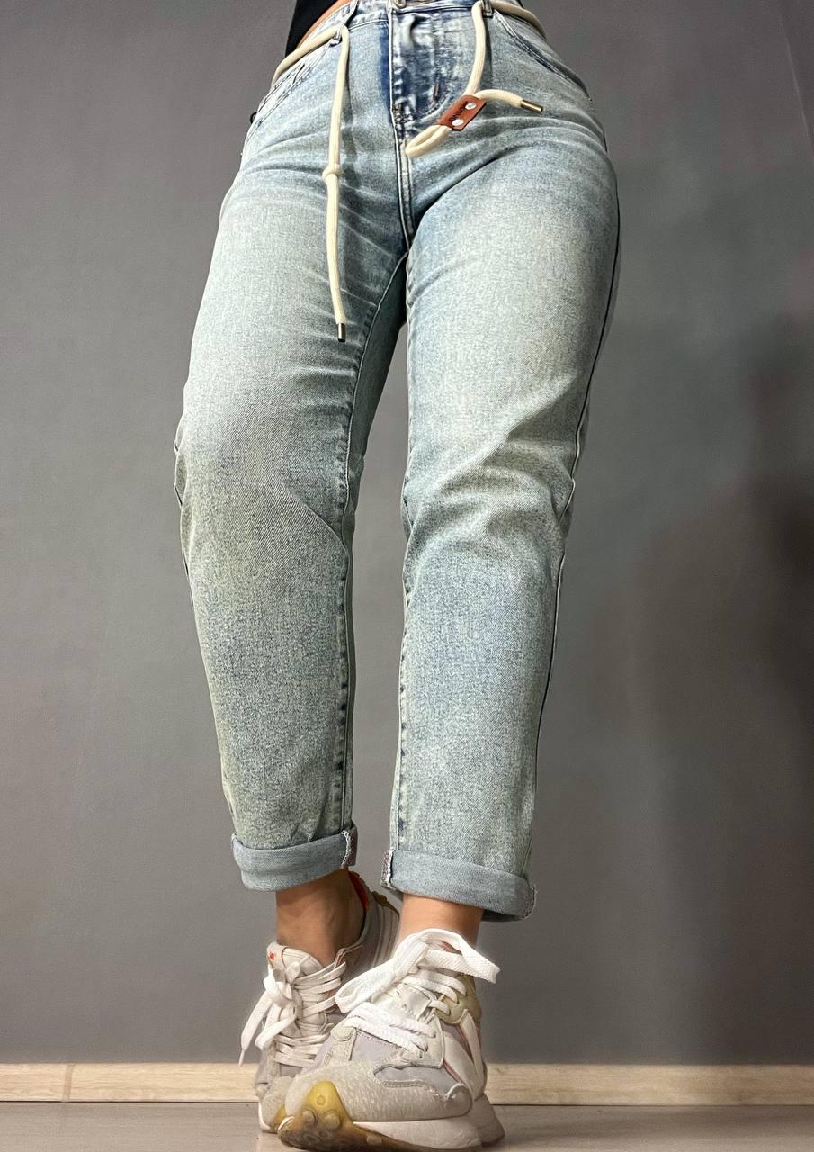 Джинси жіночі Dicesil 9157 Mom jeans comfort висока талія стрейчеві ремінь мотузка р. 25 Світло-блакитний (3830) - фото 3