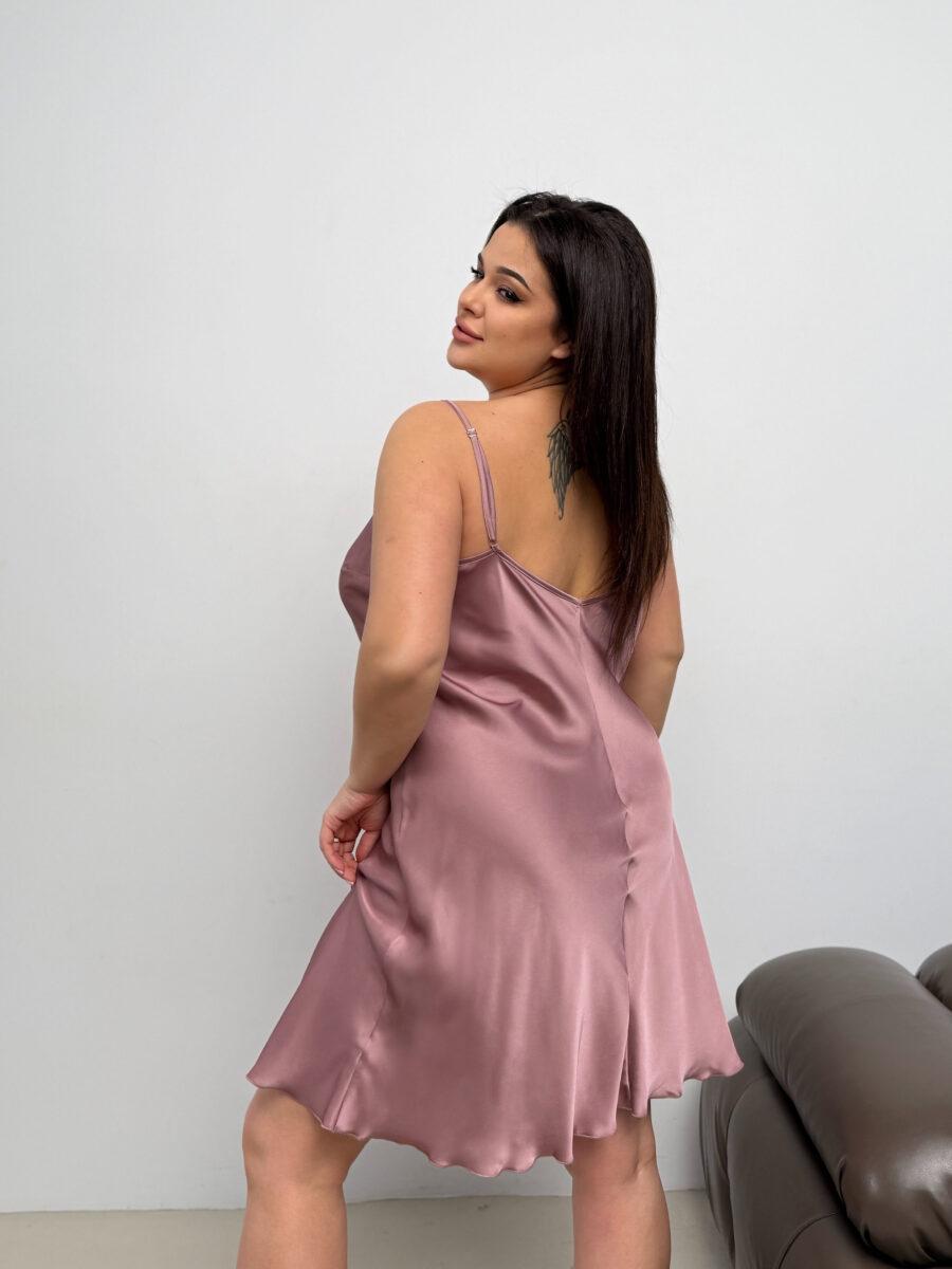 Пеньюар Julia на тонких бретелях из шелкового сатина XXL Темная пудра (3066_76) - фото 2 Пеньюар Julia на тонких бретелях из шелкового сатина XXL Темная пудра (3066_76) - фото 2