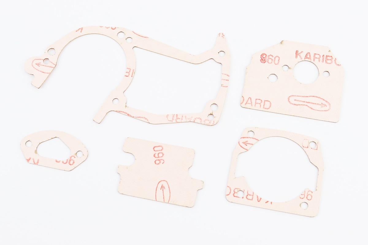 Прокладки для китайских бензопил 4500/5200/5800 кожкартон 5 деталей