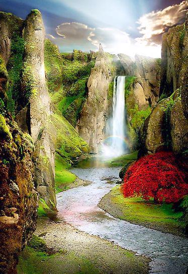 Картина по номерам Strateg Пейзаж Водопад в горах в термопакете 40х50 см (VA-0283-mt)