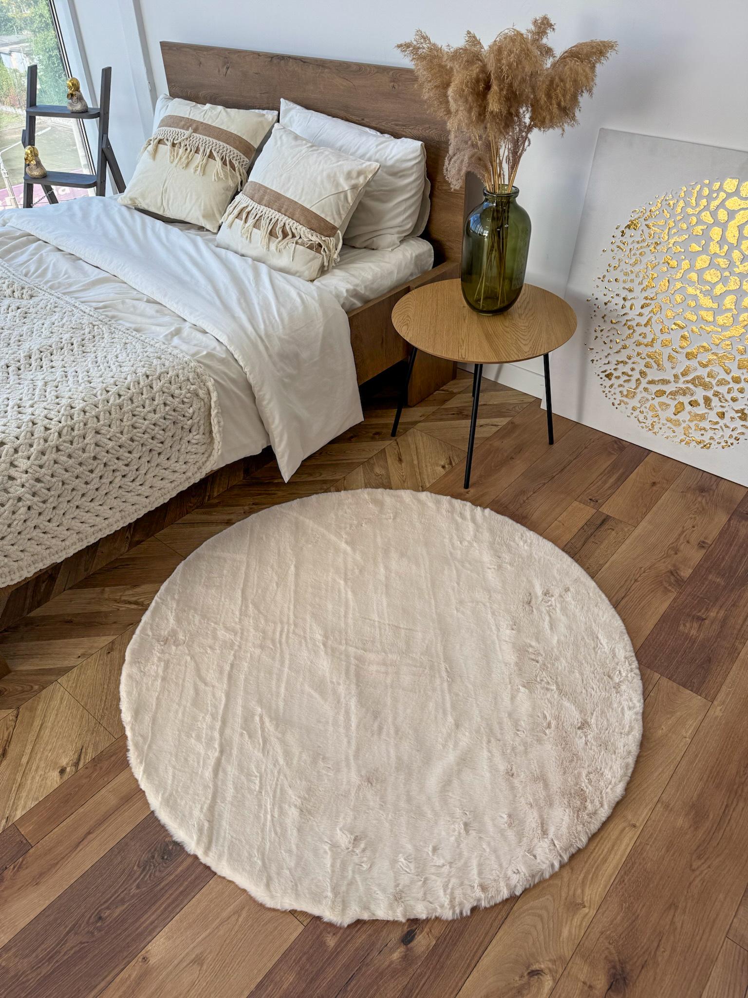 Килим круглий зі штучного хутра кролика 180 см Світло-кремовий Килим круглий зі штучного хутра кролика 180 см Світло-кремовий