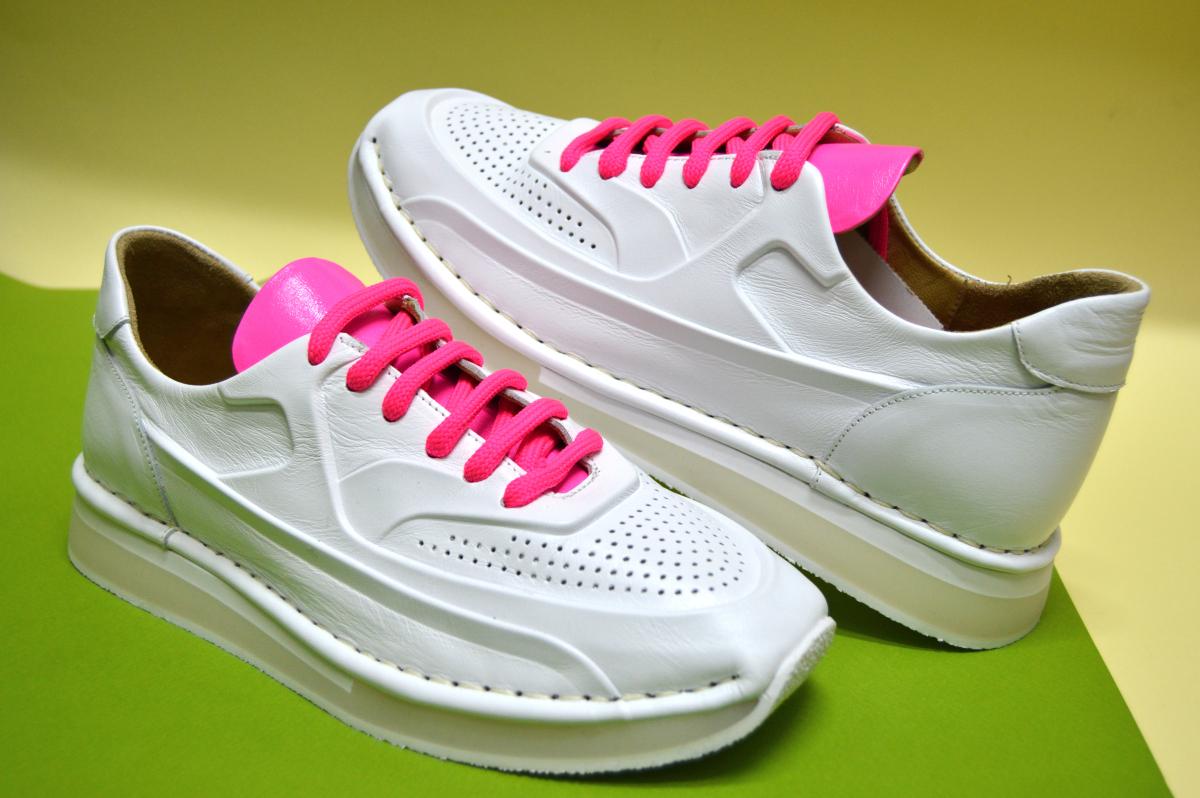 Кросівки жіночі Aquamarin шкіряні р. 37 Білий/Рожевий (94100620237) - фото 1 Кросівки жіночі Aquamarin шкіряні р. 37 Білий/Рожевий (94100620237) - фото 1