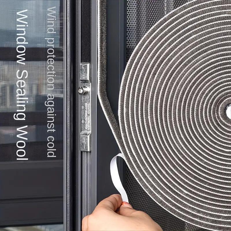 Уплотнитель для окон и дверей на самоклеющейся основе с ворсом 5 м Серый (2464734123) - фото 3