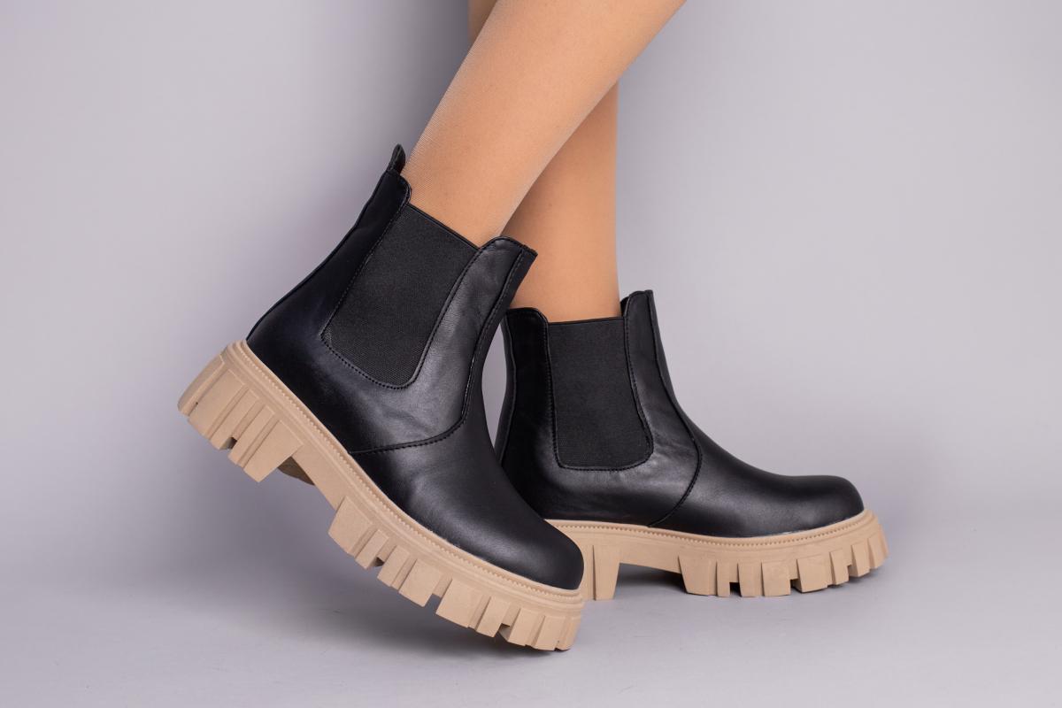 Ботинки женские кожаные с резинкой р. 36 Черный (5588-4д/36)