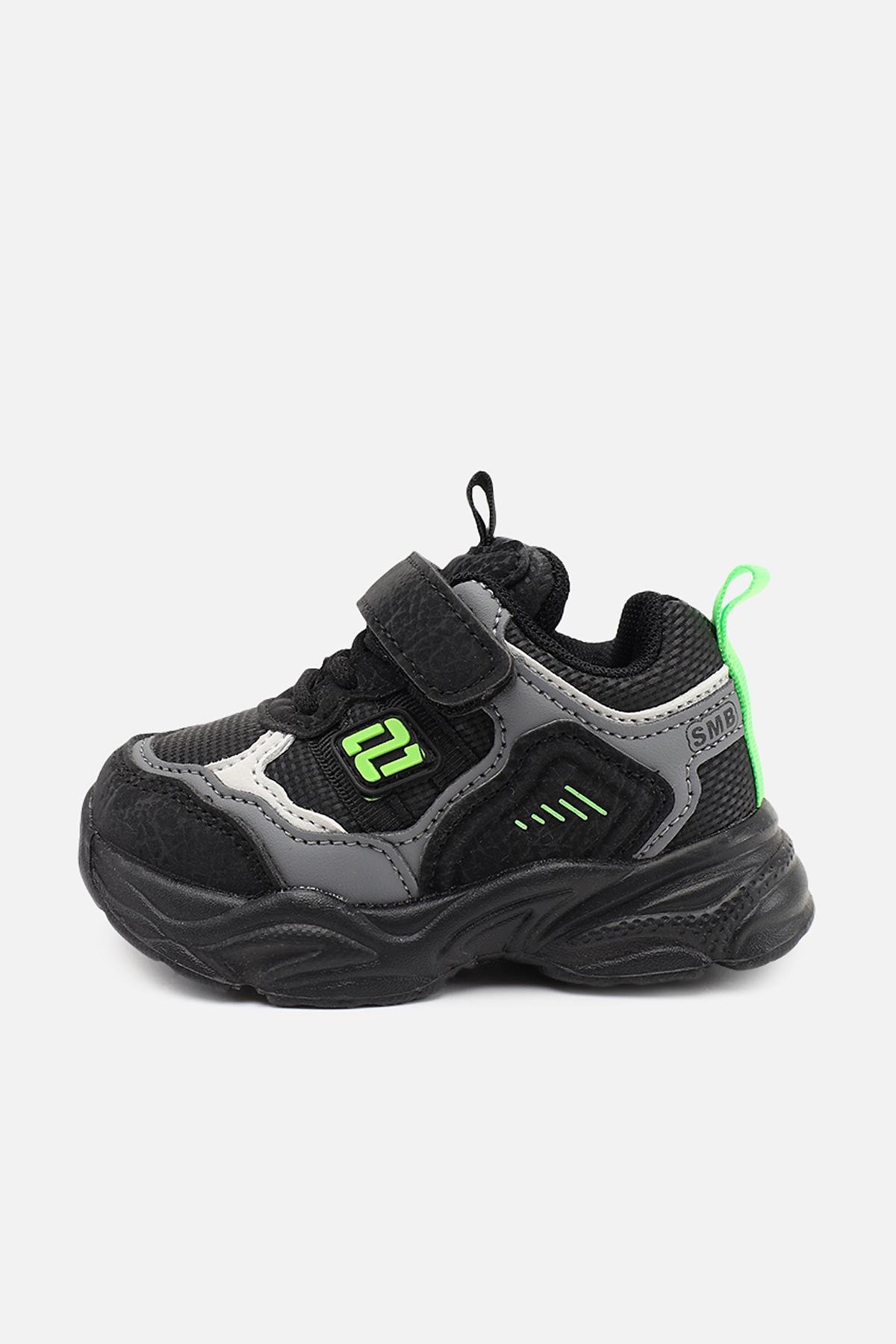 Кроссовки для мальчика ЦБ-00273832 на плоской подошве р. 20 Черный (SKT001056360) Кроссовки для мальчика ЦБ-00273832 на плоской подошве р. 20 Черный (SKT001056360)