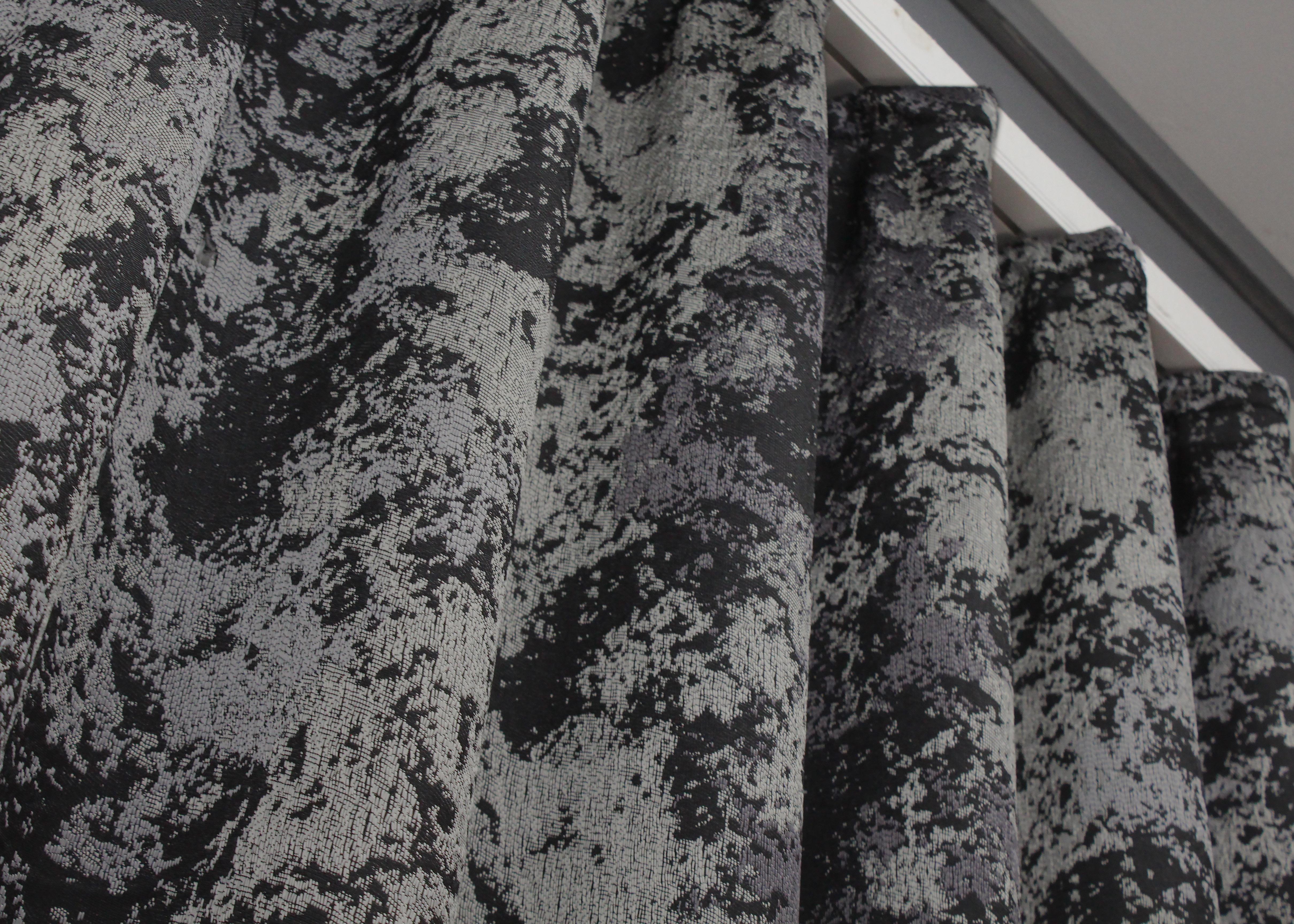 Комплект готовых штор VR-Textil Мрамор Al-7 № 1464ш 150х290 см 2 шт. Серый/Черный (33-0327) - фото 10 Комплект готовых штор VR-Textil Мрамор Al-7 № 1464ш 150х290 см 2 шт. Серый/Черный (33-0327) - фото 10