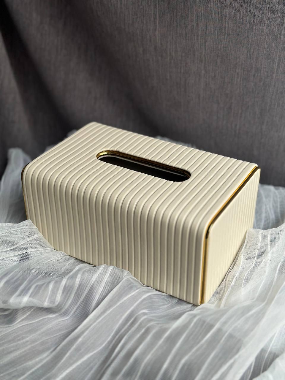 Салфетница Yiwu из экокожи 20х13х9 см Молочный (HP-3-203W) - фото 2 Салфетница Yiwu из экокожи 20х13х9 см Молочный (HP-3-203W) - фото 2