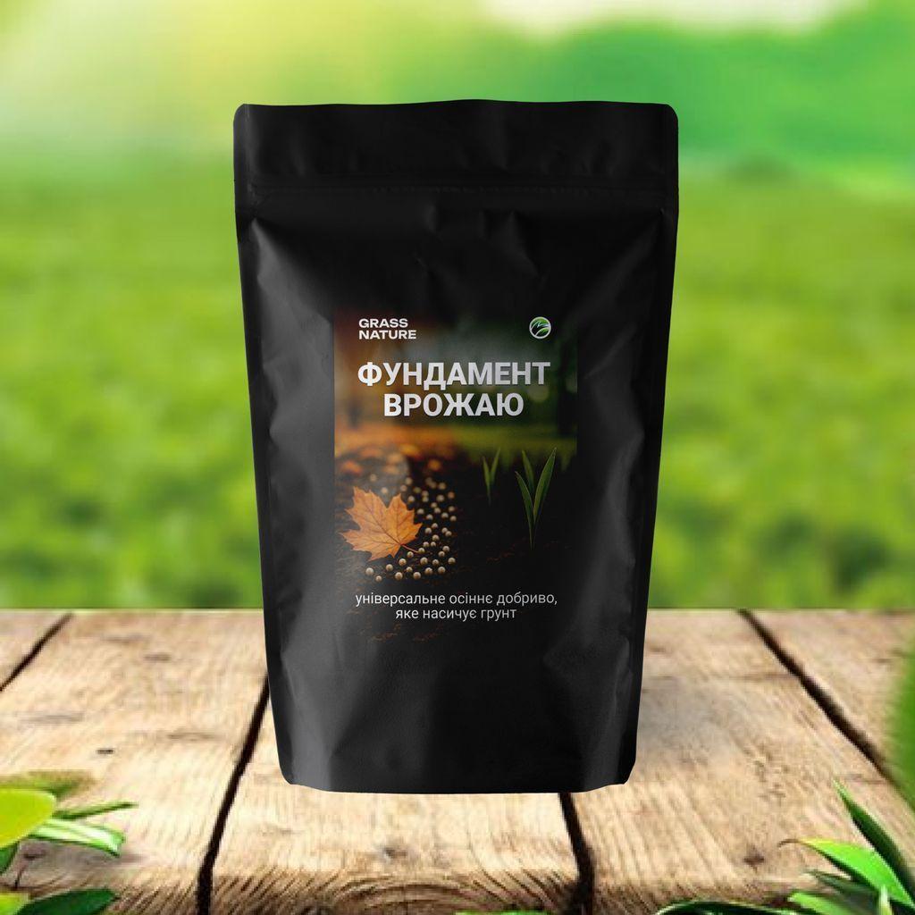 Добриво осіннє універсальне GrassNature Фундамент врожаю NPK 8-24-8 для саду та городу 8 кг (38470548) Добриво осіннє універсальне GrassNature Фундамент врожаю NPK 8-24-8 для саду та городу 8 кг (38470548)