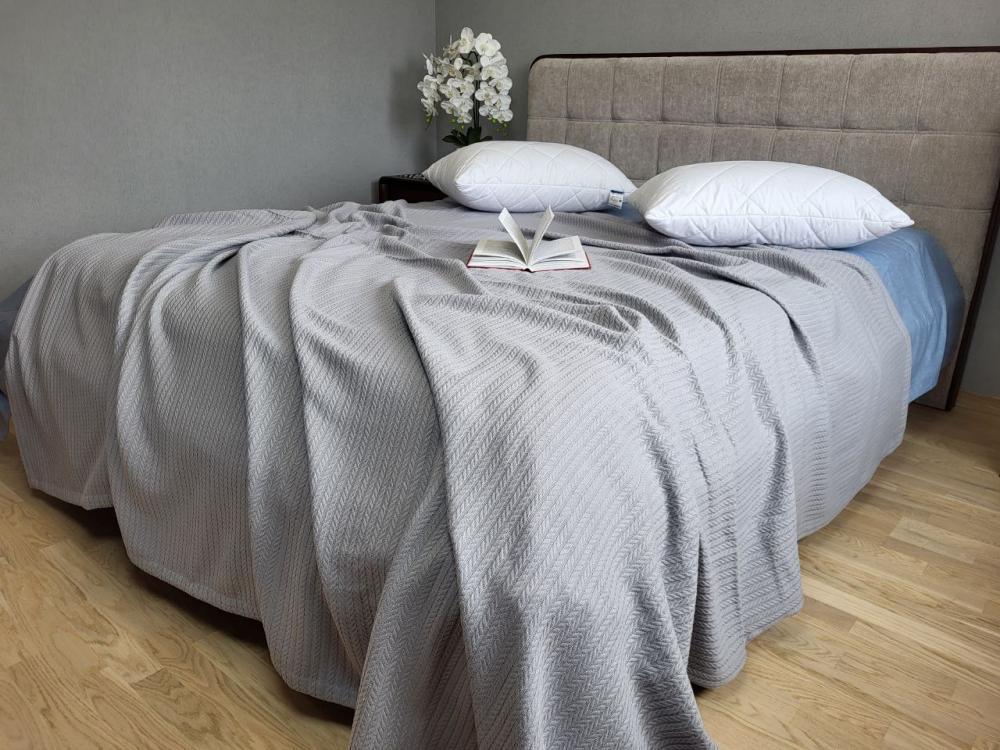 Покрывало Пике Косичка 180x220 см Серый (11242) - фото 3 Покрывало Пике Косичка 180x220 см Серый (11242) - фото 3