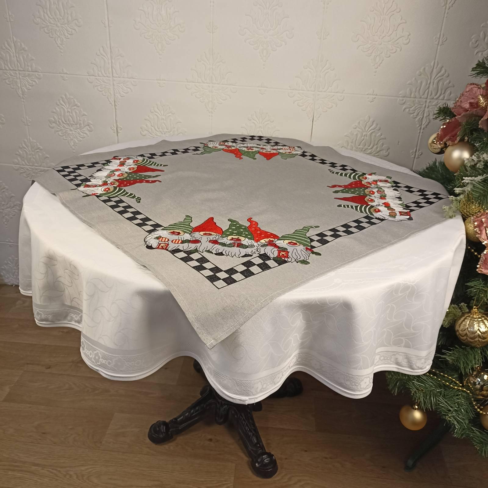 Серветка новорічна T0049-1C Gnomes 85х85 см (CN36883)