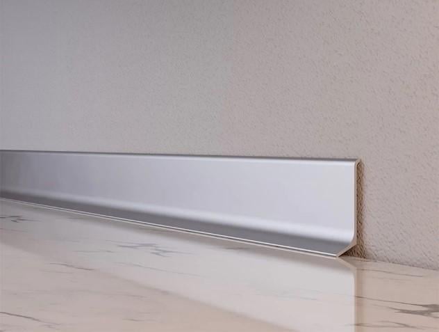 Плинтус алюминиевый накладной 40х12х2700 мм без покрытия (20715845)