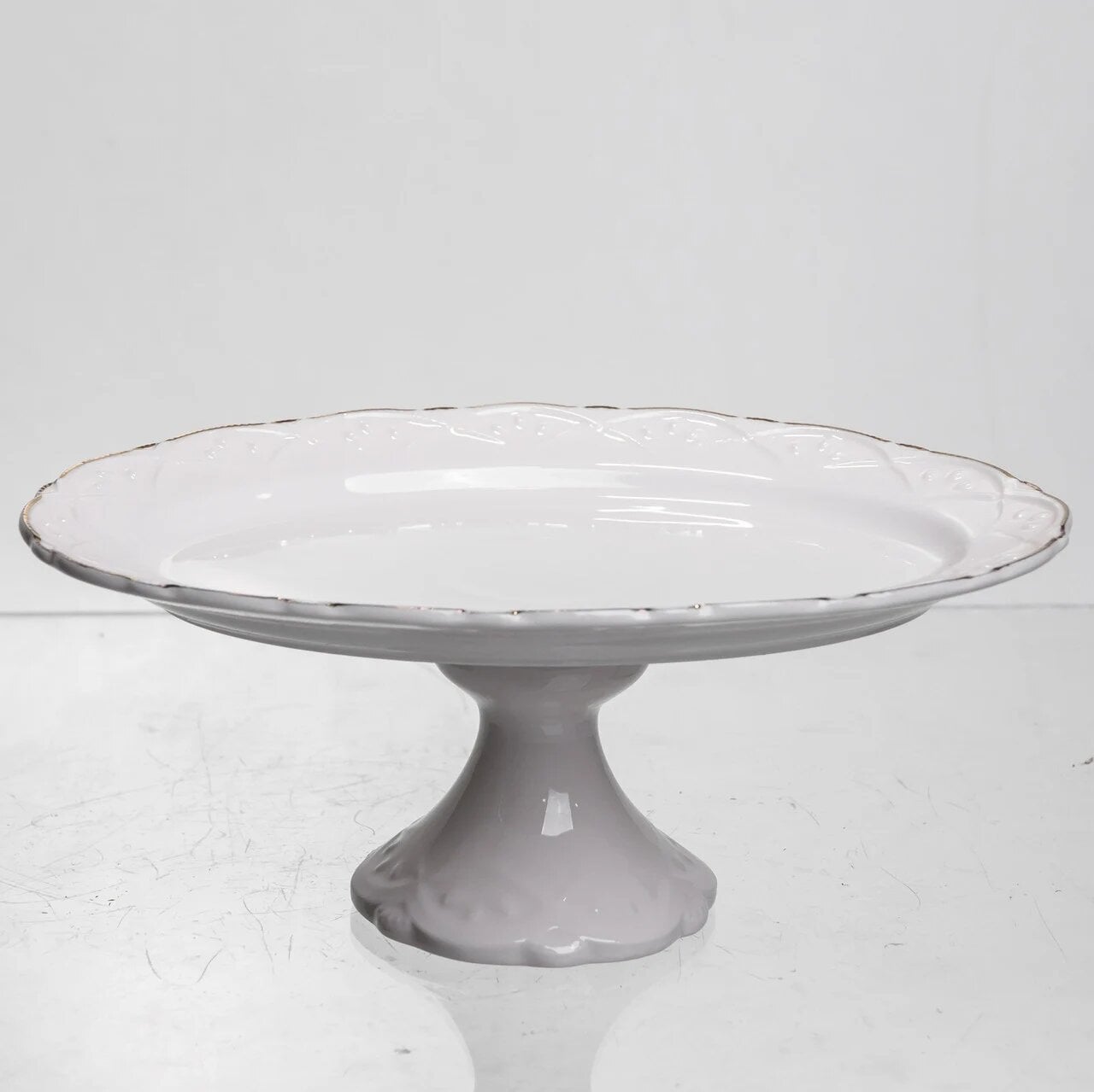 Блюдо на ножке фарфоровое Yiwu Pearl 20,5 см (120-YH-HG051)