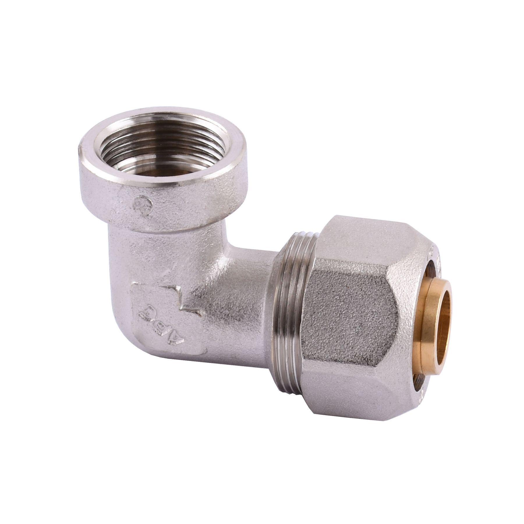 Уголок с внутренней резьбой Ape Italy 752 L 3/4х26 (000000867)