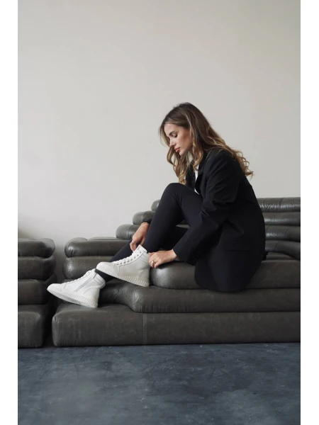 Кеди жіночі з натуральної шкіри високі р. 37 24 см. Білий - фото 4 Кеди жіночі з натуральної шкіри високі р. 37 24 см. Білий - фото 4