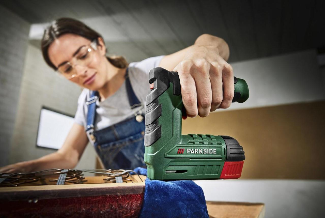 Степлер аккумуляторный PARKSIDE PAT 4 D6 4 В 2000 А-ч (23759670) - фото 10