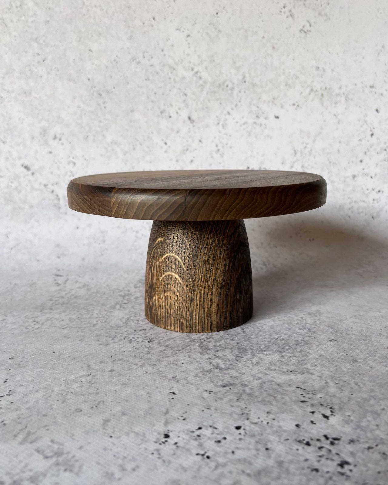 Подставка под торт и кексы из дерева дуб и ореха d 20 см