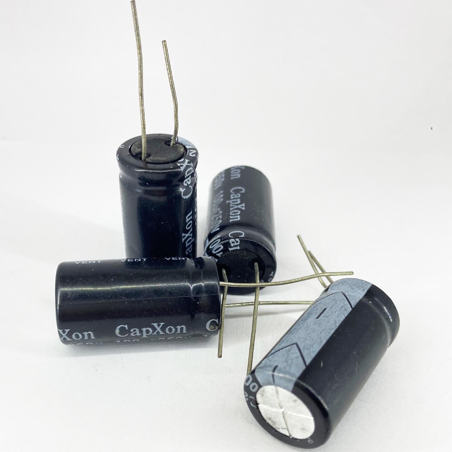 Электролитические конденсаторы CapXon 100 мкф 250V 16x31мм 105 °C (5414)