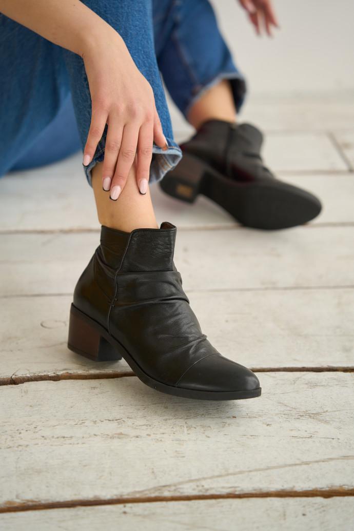 Ботинки женские Anna Lucci р. 39 Черный (165994)