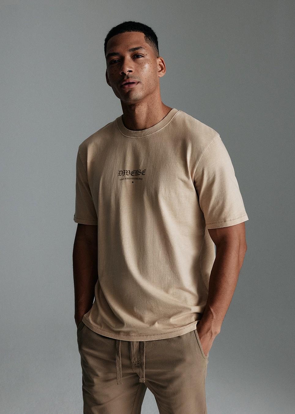 Футболка мужская Diverse MACABRE 03 2XL Бежевый (5905384093769) Футболка мужская Diverse MACABRE 03 2XL Бежевый (5905384093769)