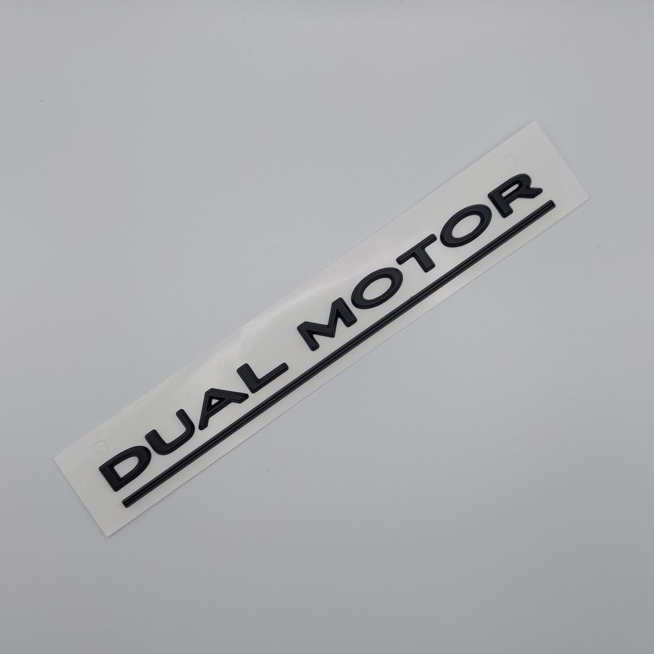 Эмблема надпись Dual Motor Tesla Черный матовый (1832890467)