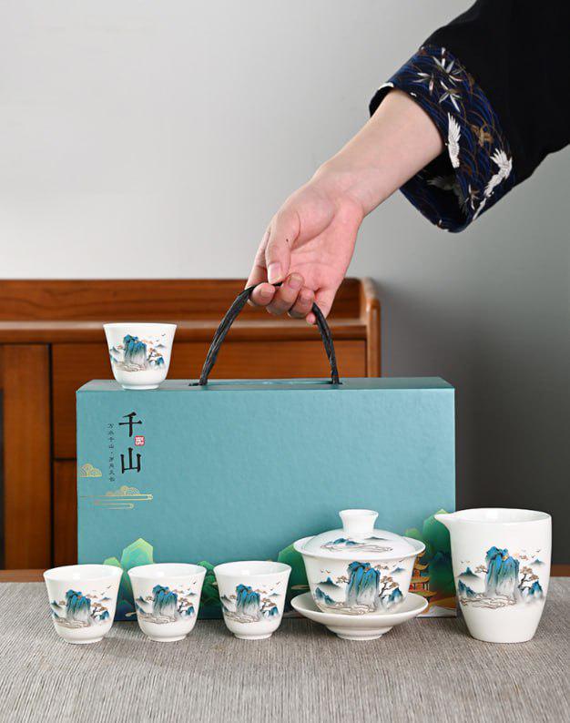 Набор для чайной церемонии Тысяча миль рек и гор на 4 персоны 8 предметов (30589715) - фото 3 Набор для чайной церемонии Тысяча миль рек и гор на 4 персоны 8 предметов (30589715) - фото 3