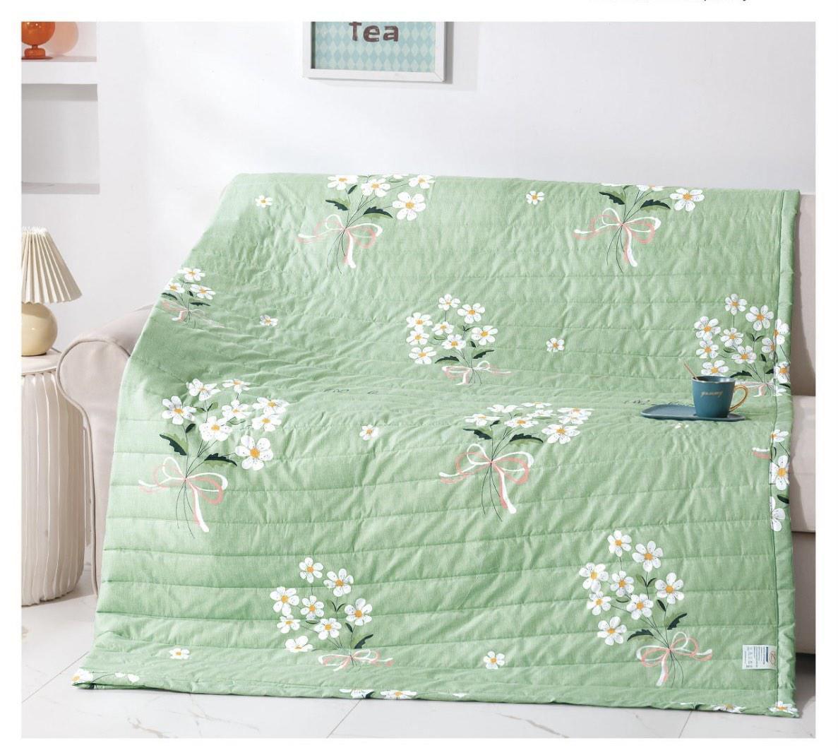 Летнее одеяло-покрывало Koloco Цветы двусторонние 200х230 см Салатовый