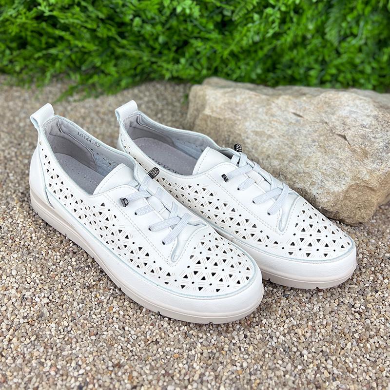 Мокасини жіночі перфоровані шкіряні Е-0010144 p. 38 24,5 см Білий - фото 3 Мокасини жіночі перфоровані шкіряні Е-0010144 p. 38 24,5 см Білий - фото 3