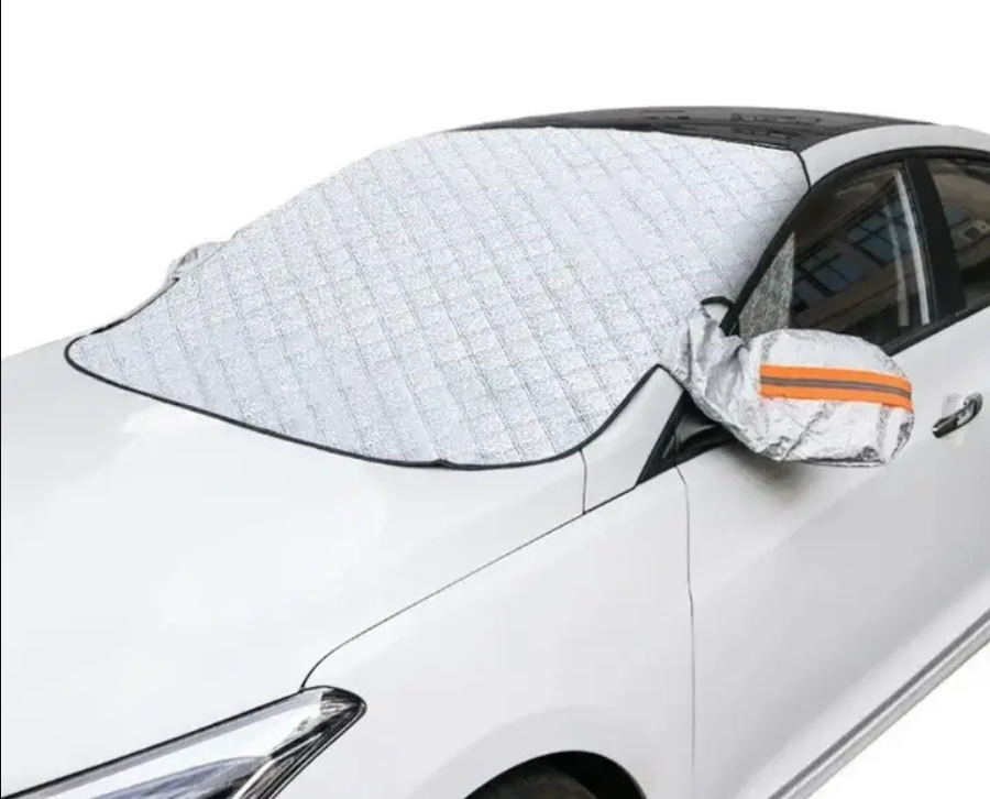 Накидка-чехол на лобовое стекло автомобиля из полипропилена 145х110 см Серебристый (2177)