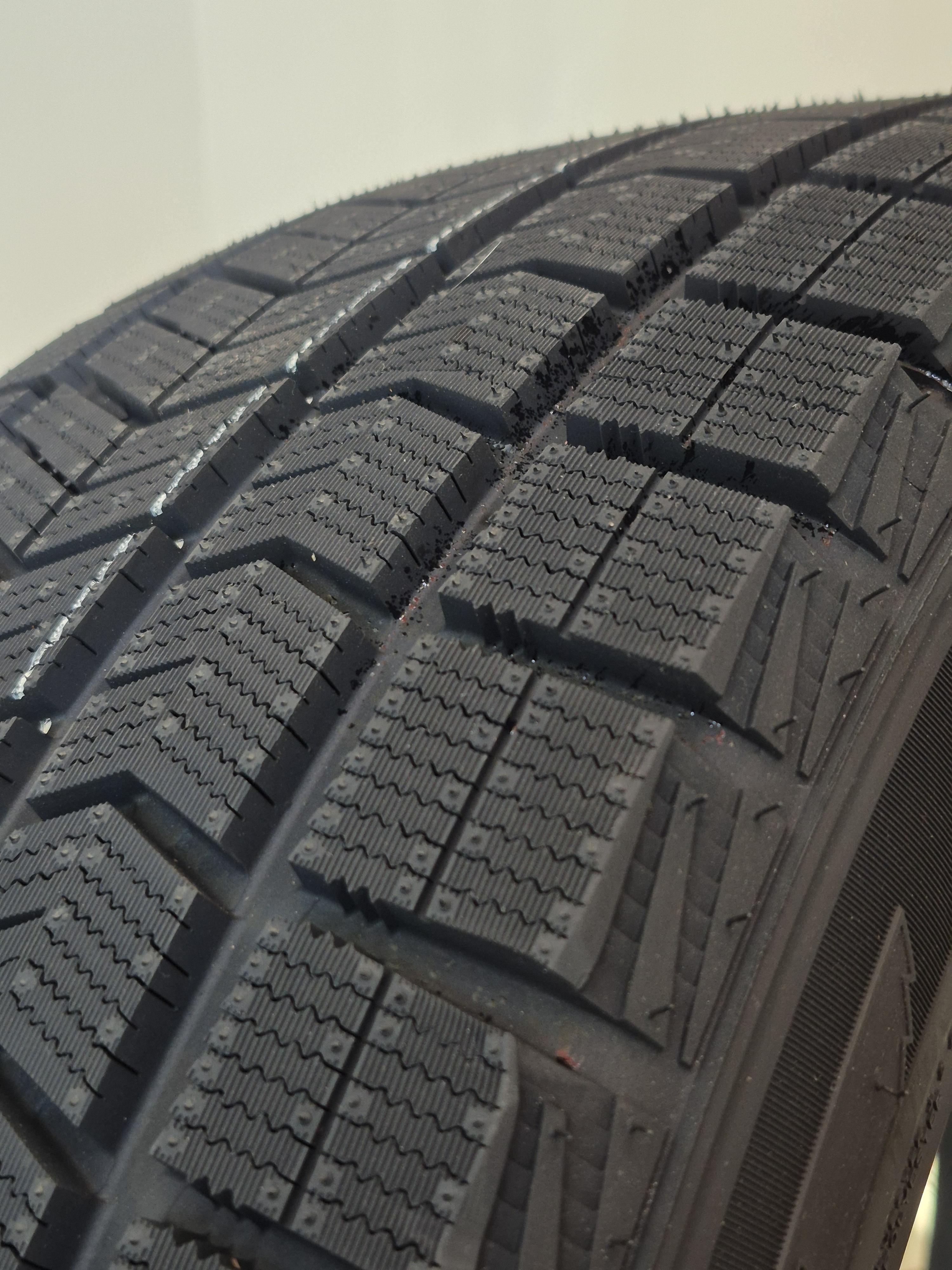 Шина зимова Warrior WR500 265/65 R17 112T (КИЛ845545) - фото 2 Шина зимова Warrior WR500 265/65 R17 112T (КИЛ845545) - фото 2