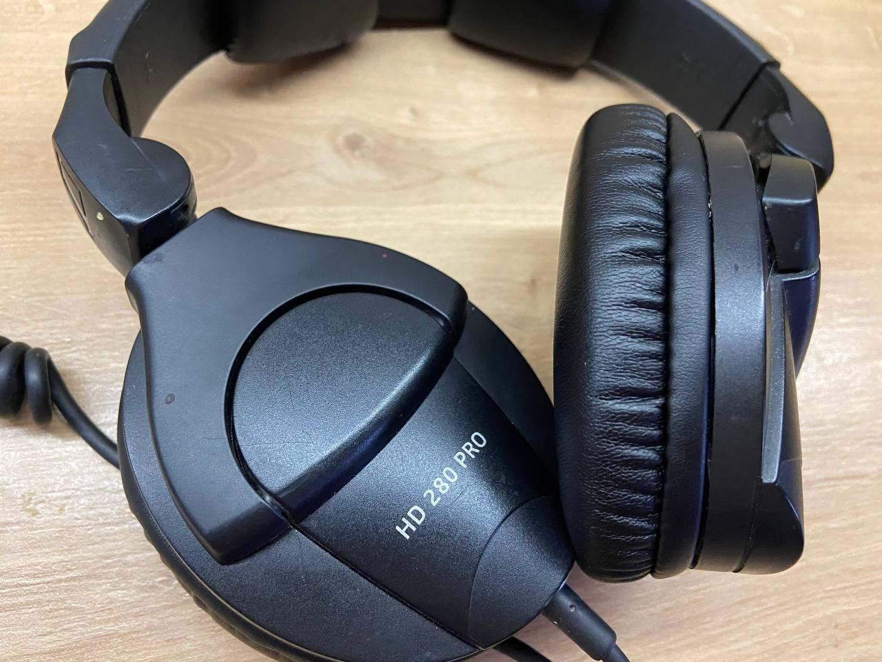 Амбушюри для навушників Sennheiser HD280 Pro PU (2703086519) - фото 7 Амбушюри для навушників Sennheiser HD280 Pro PU (2703086519) - фото 7