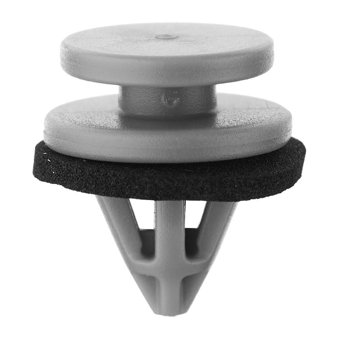 Кліпса кріплення обшивки Mak (15004)