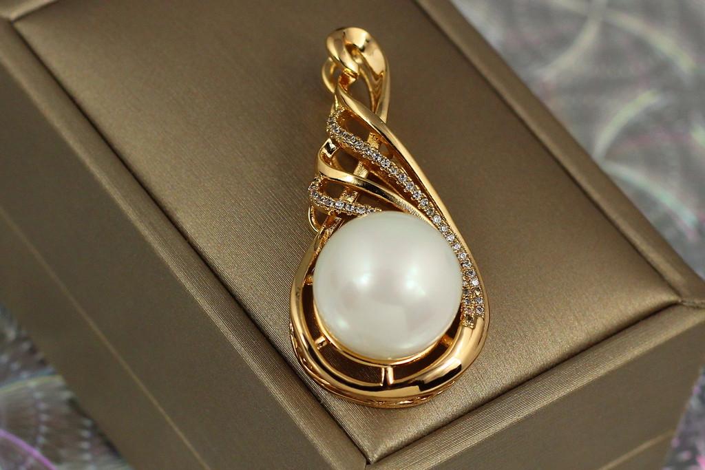 Кулон Xuping Jewelry Гротеск 4,5 см Золотистый