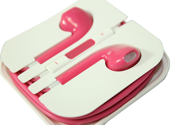 Наушники EarPods с пультом дистанционного управления и микрофоном Розовый