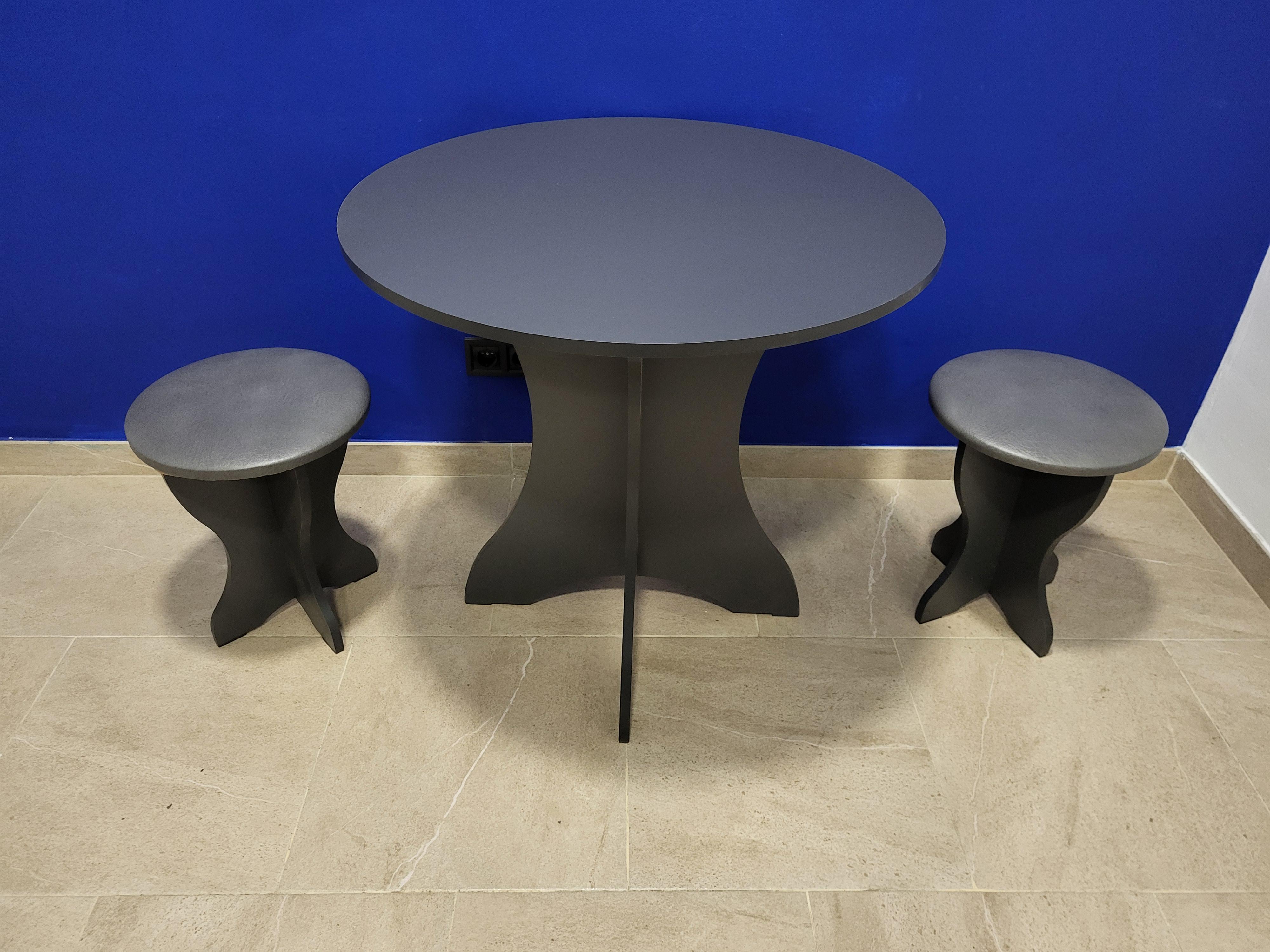 Стол круглый и 2 табурета Боярин ДСП/экокожа Антрацит/Серый (S2T-A-ES)