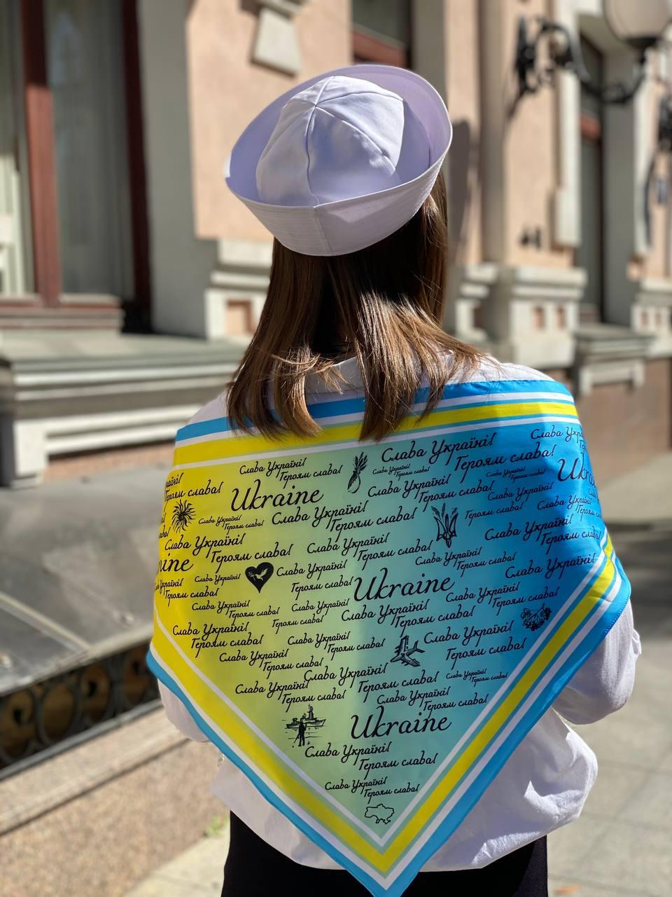 Косинка шовкова My Scarf "з Україною в серці" 70х70х100 см (11439997)