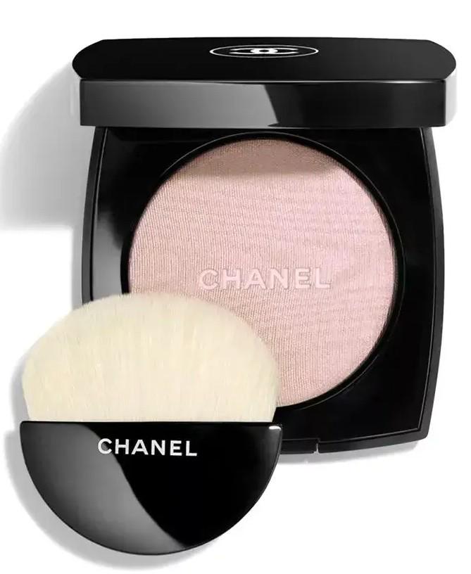 Хайлайтер Chanel Poudre Lumiere №40 White Opal 8,5 г (37017876)