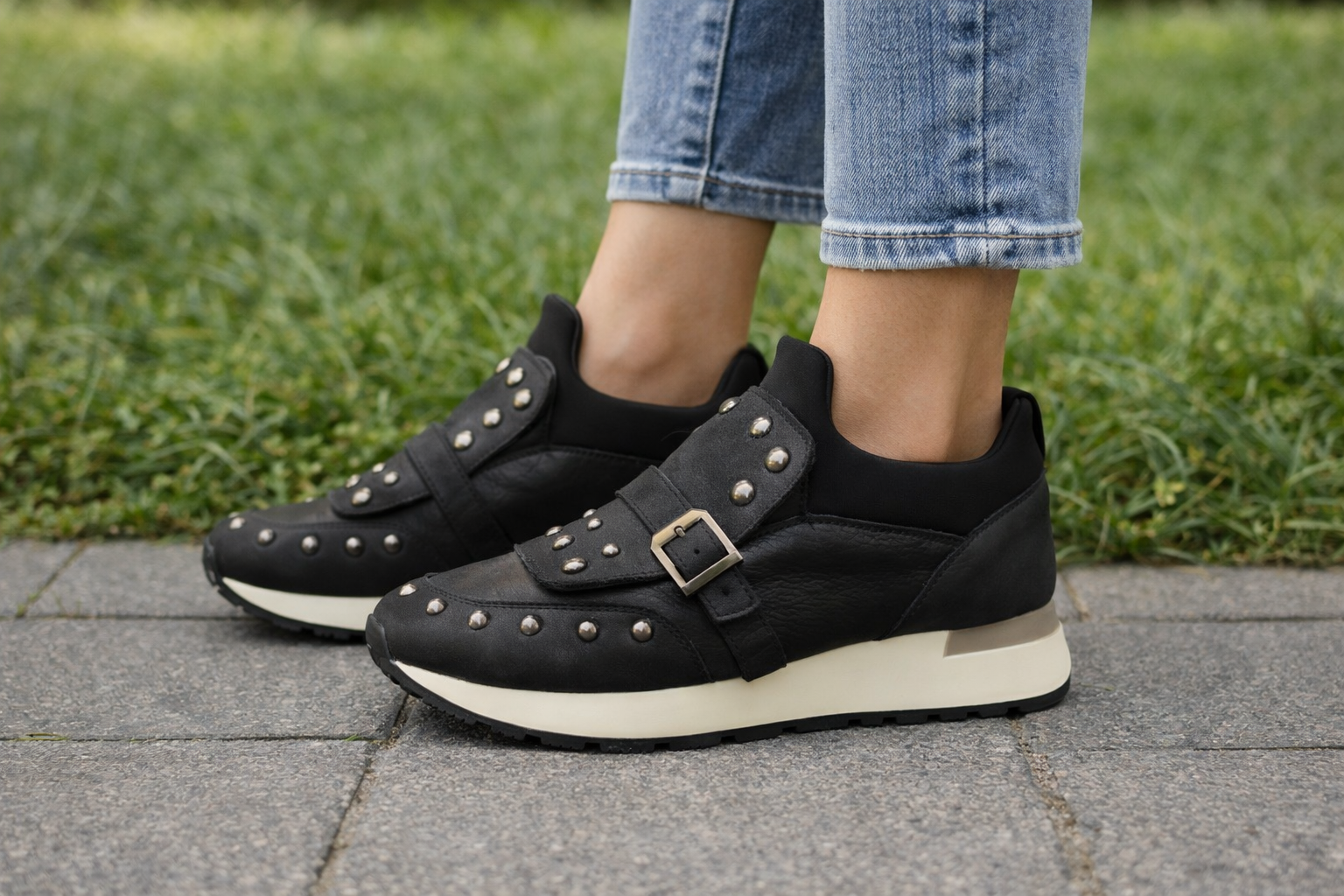 Слипоны женские кожаные Bistfor 84002/709/983 г. 37 Черный (74)