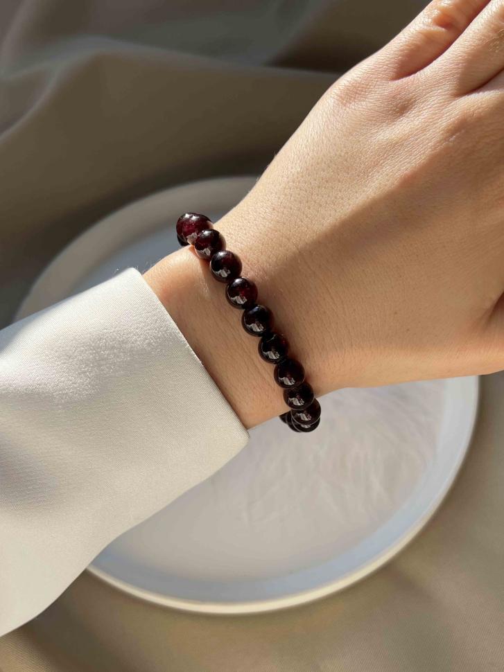 Браслет из граната (4570) Браслет из граната (4570)